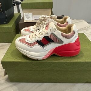 Gucci Rhyton chunky sneaker